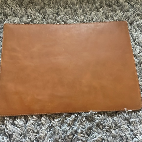 Leather lap top case - Picture 3 of 5